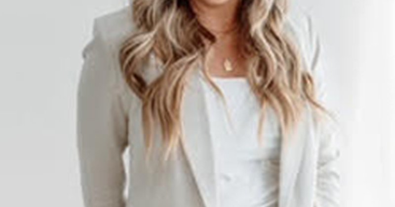 Bravenly Global Welcomes Ashley Walmer as VP of Global Onboarding