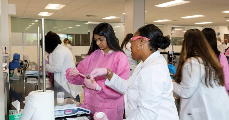 Mary Kay Hosts Empowering Women in STEMK Day for Local Students